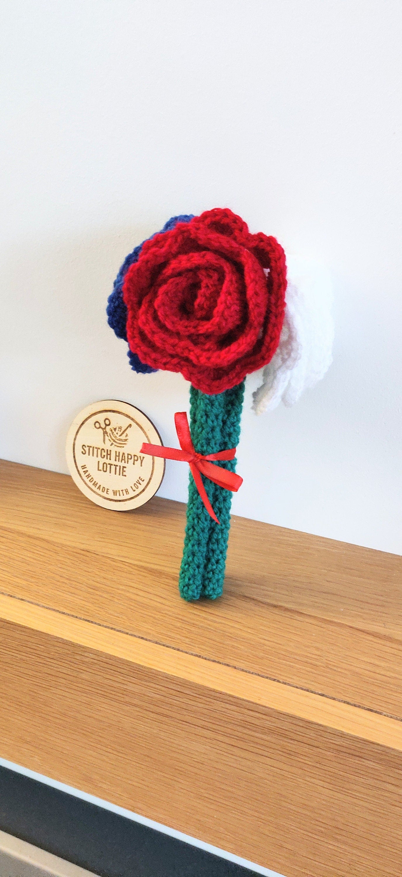 British Roses, Red, White and Blue Flowers, Queen Elizabeth Flowers Decor, Commutative Gift, Royal Funeral Flowers, Union Jack Decor Keepsak