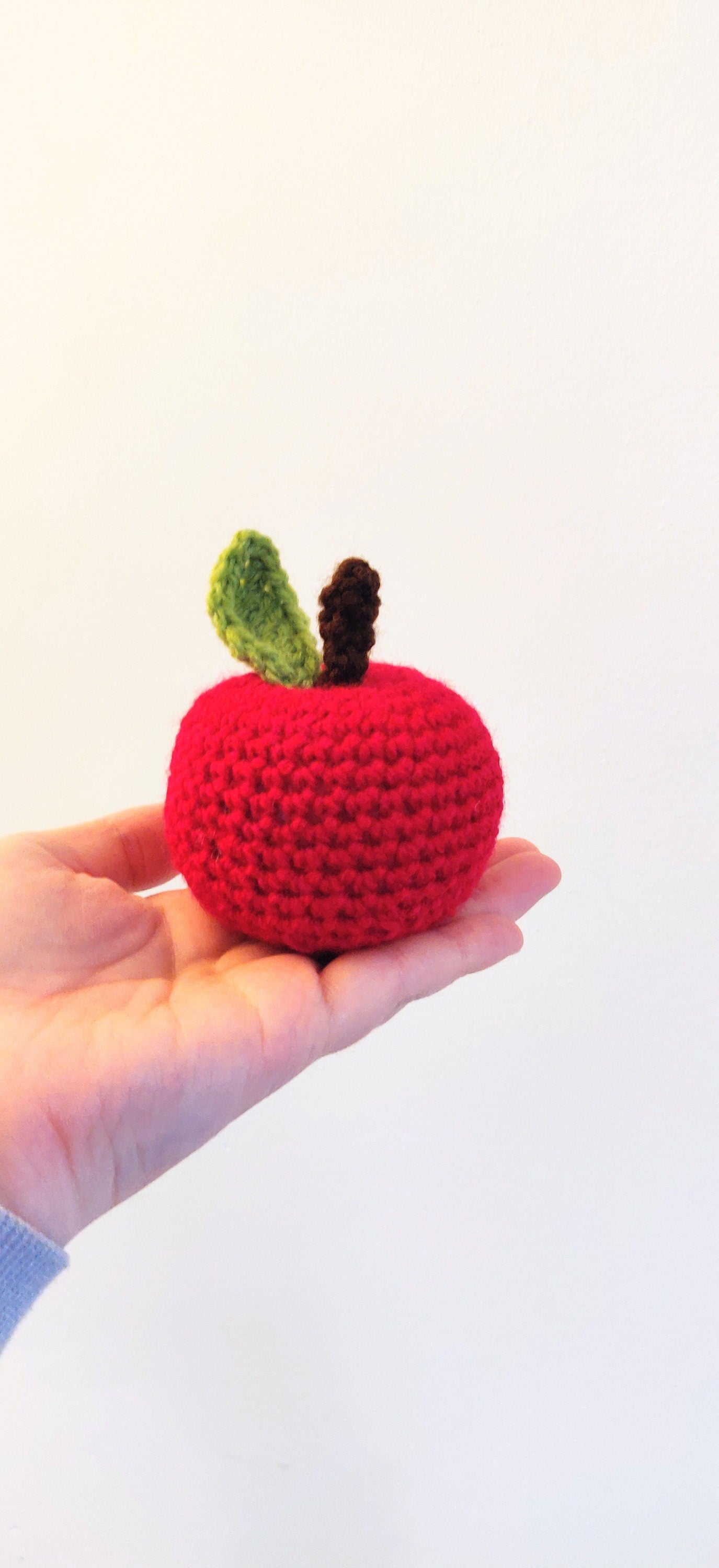Apple Teacher Gift, End of Term Present, Crochet Apple, Personalised Teacher Appreciation, Red Apple Prop, Thank you for Helping me Grow