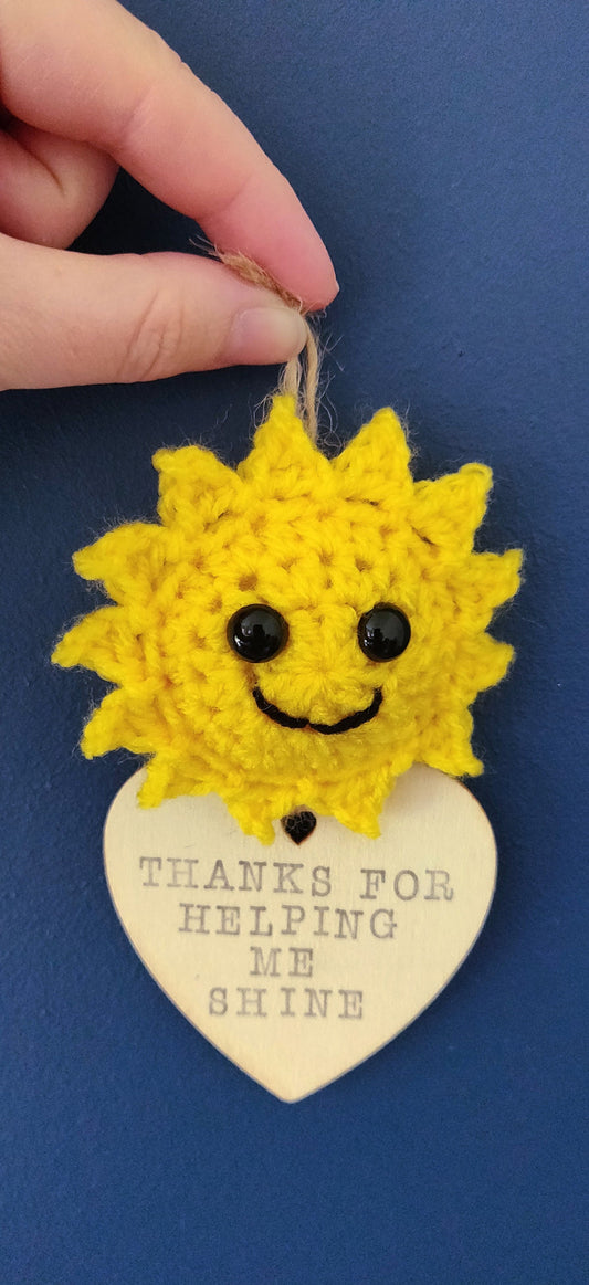 Thank you for Helping Me Shine, Teacher Gift, Sun Sign, Personalised Sign, Summer Decor, Thank you Gift, Boho Home Decor, Crochet Sunshine