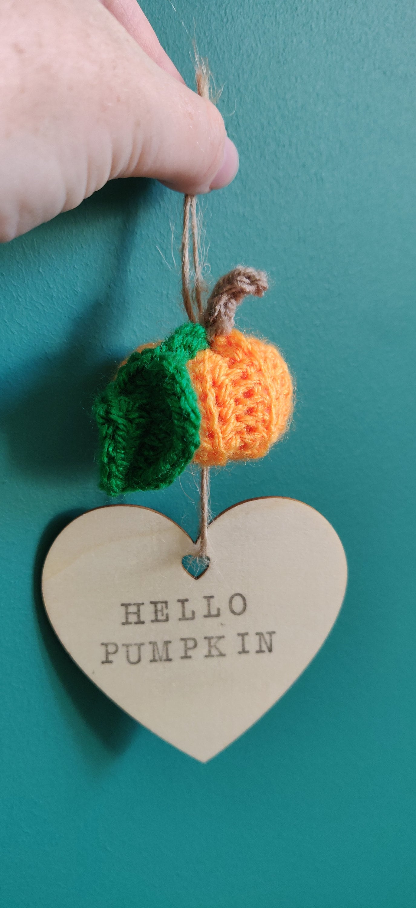 Hello Pumpkin Sign, Hanging Decoration, Fall Decor, Mini Pumpkin Sign, Crochet Pumpkin, Personalised Sign, Halloween Decor, Tiered Tray