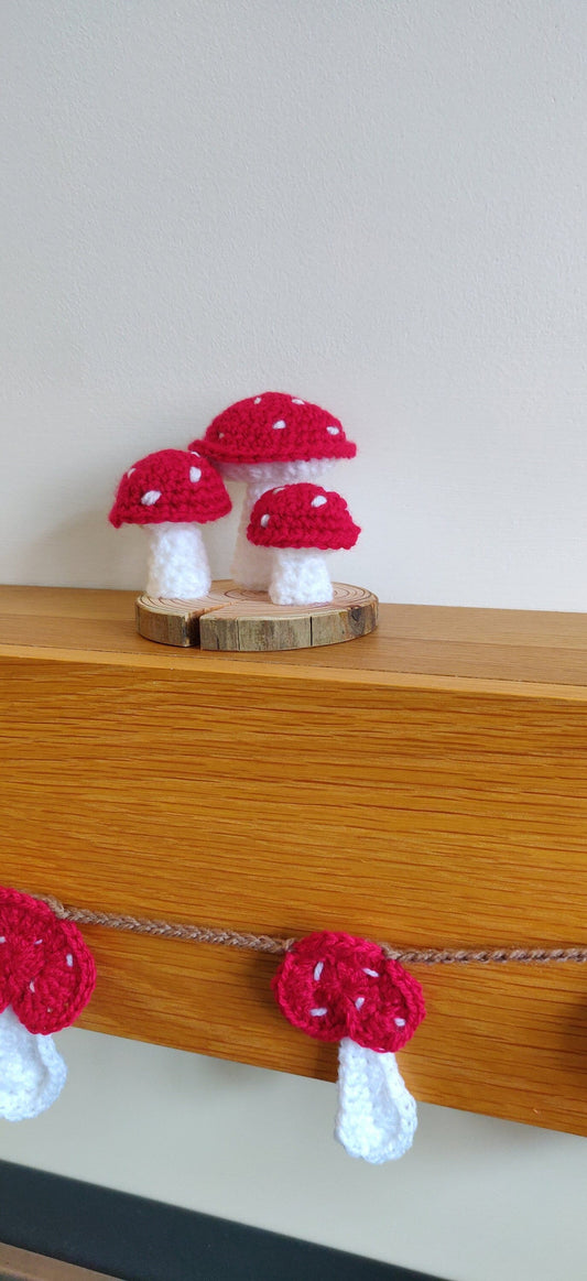 Toadstool Ornament, Red and White Toadstool Gift, Mushroom Decor, Autumn Decoration, Fall Decor, Table Centerpiece, Mushroom Ornament