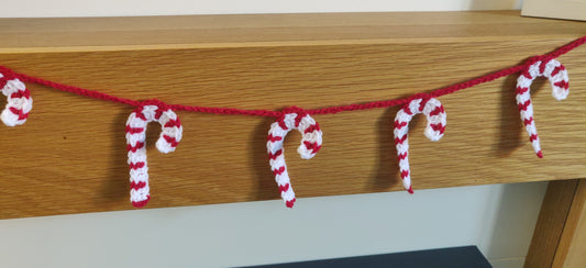 Candy Cane Bunting, Christmas Garland, Red and White Christmas Decoration, Candy Cane Gift, Candy Cane Lane, Christmas Garland