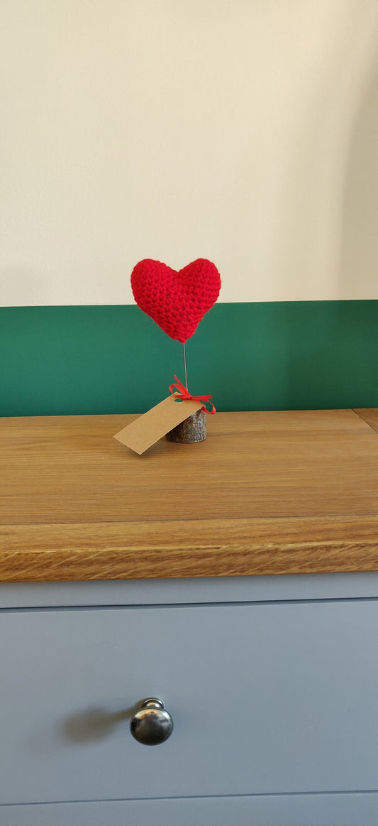 Red Heart, Wedding, Engagement, Anniversary, Valentine's Gift, Heart Ornament, Wire Heart, Romantic Gift, Personalised Valentine Gift