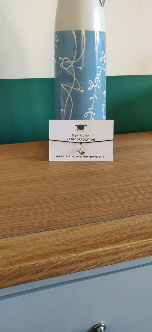 Graduation Bracelet: Graduation Hat Charm, Keepsake Jewelry