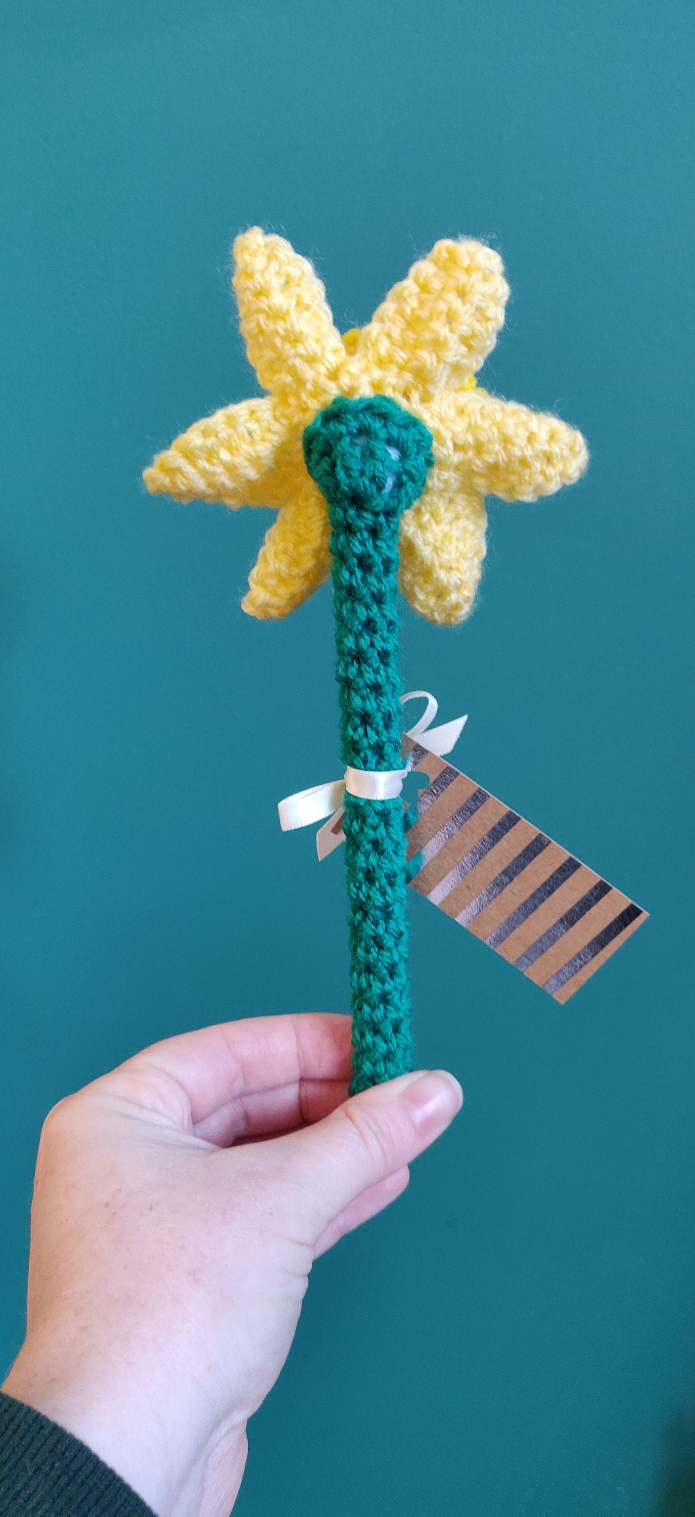 Hello Spring Daffodil, Crochet Daffodil, Artificial Spring Flowers, Welsh Daffodil Gift, Birthday Present for Her, Mother's Day Present