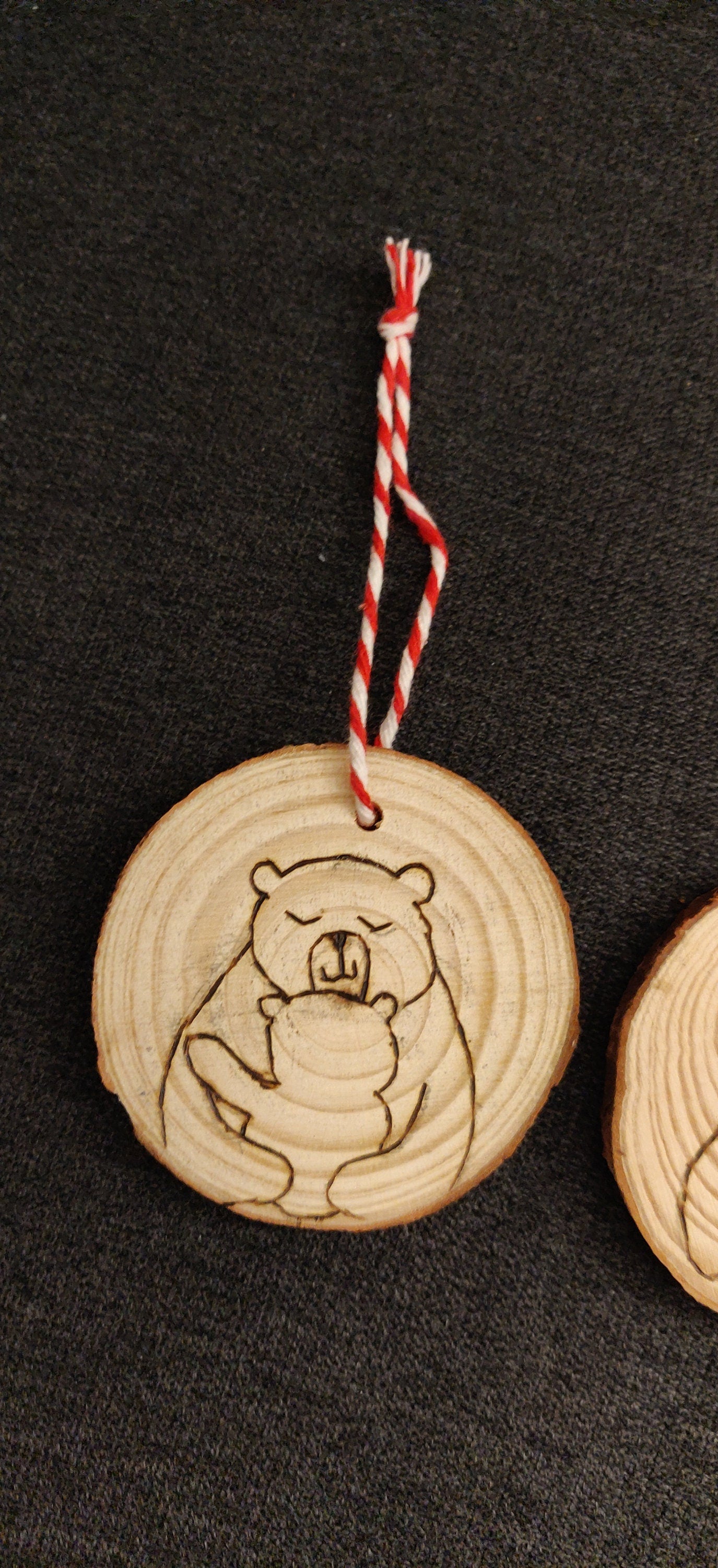 Mummy and Baby Bear Hug Gift, Daddy, Pappa Bear Present, Mother's Day, Father's Day Gift, Pyrography Art, Mummy to be, Mum Birthday Gift
