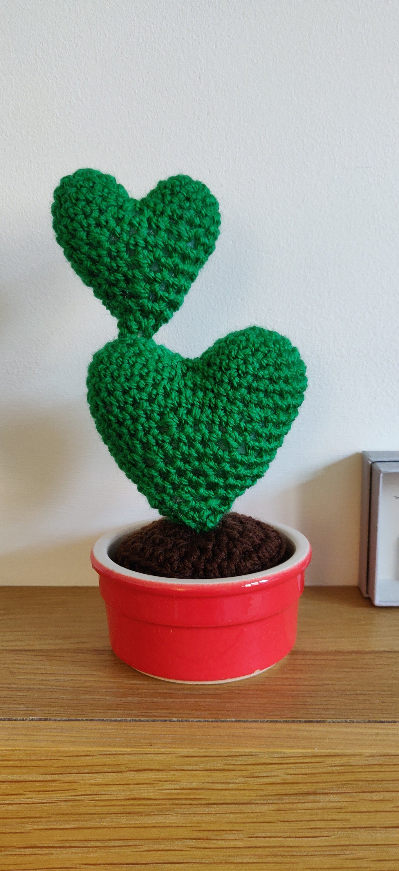 Valentine's Day Plant Gift, Crochet Heart Cactus, Valentine's Present, Wool Anniversary, Heart Plant Gift for Her, Heart Cactus Gift