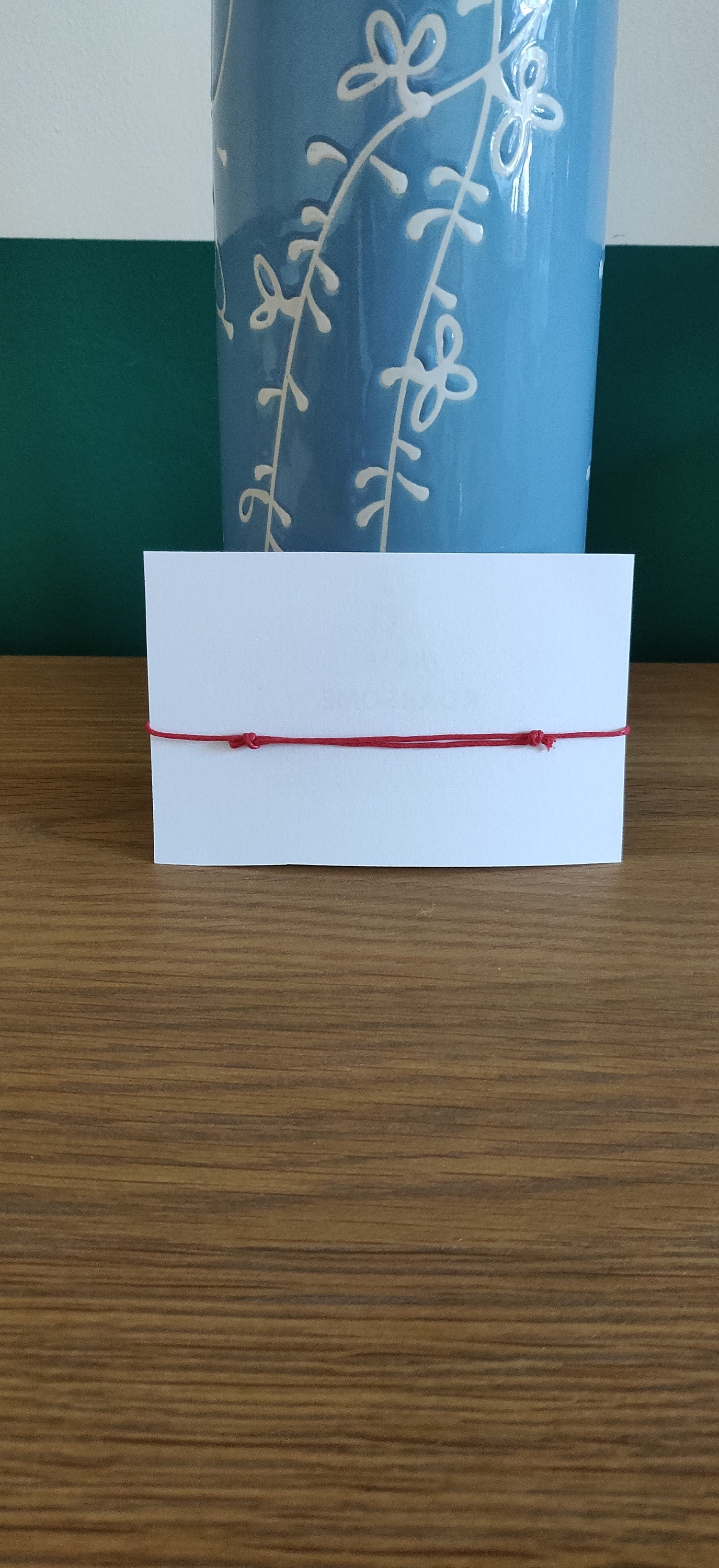 Kisses and Cwtches Bracelet, Welsh Bracelet, Welsh Language Gift, Kisses and Cuddles Card, Anniversary Heart Charm Bracelet, Red Heart Gift