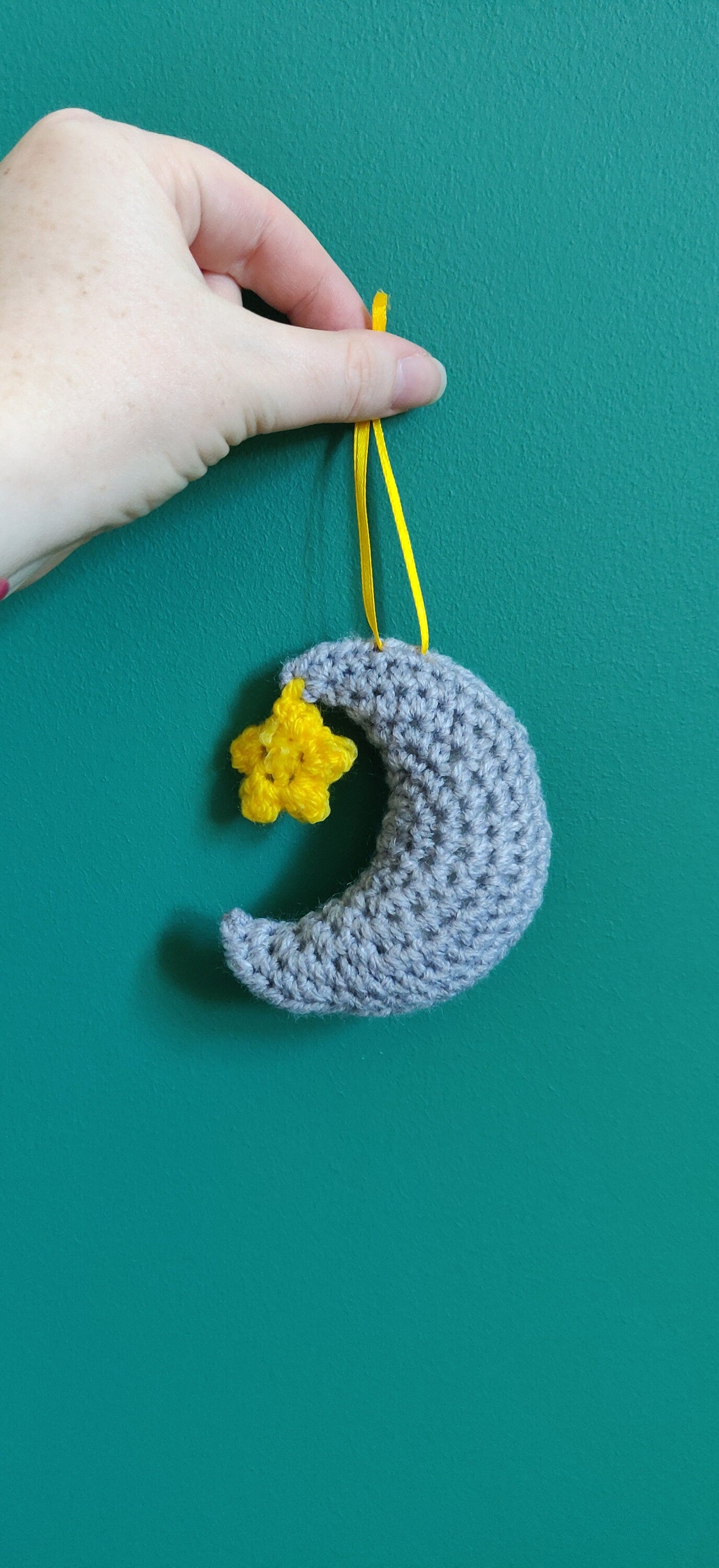 Moon and Stars Hanging Decoration, Moon Phases, Moon Decor, Ramadan Moon Decor, Wall Hanging, Nursery Moon Mobile, Witch, Wicca Aesthetic,