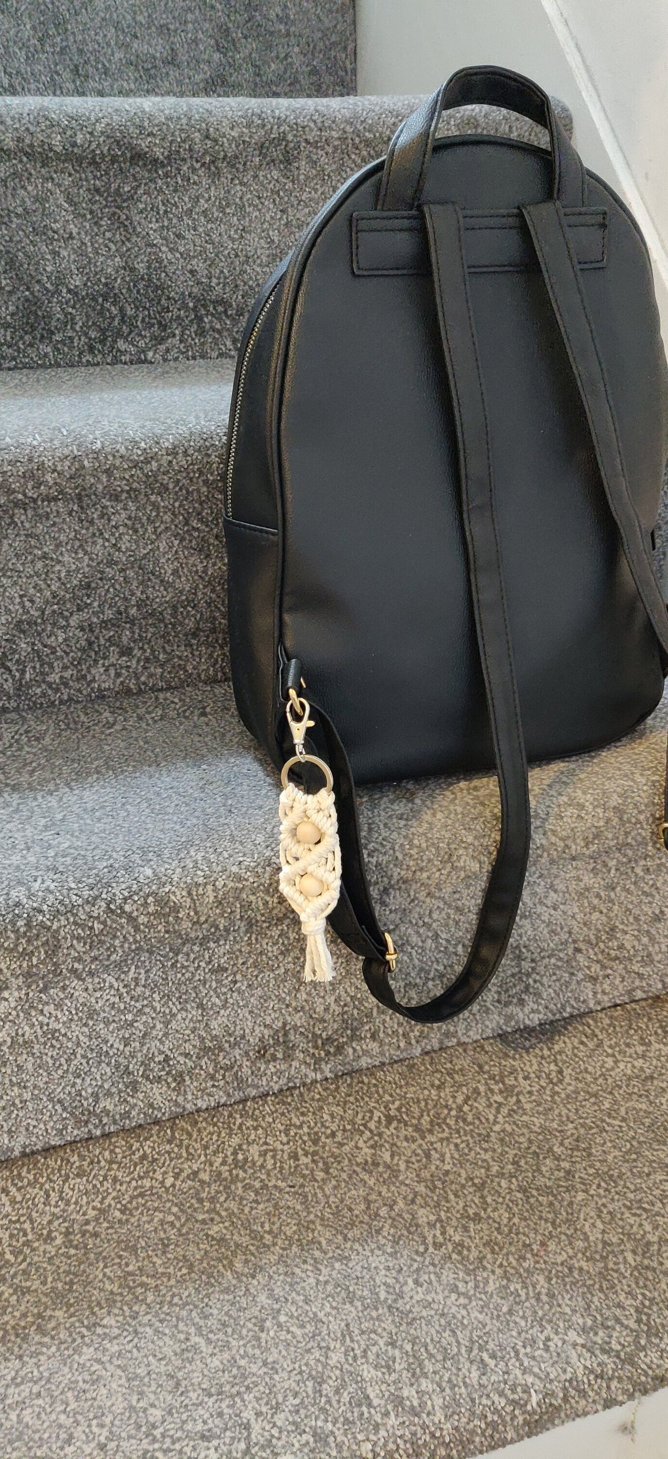 Cream Macrame Keyring, Beaded Keychain, Bag Accessories, Birthday Gift for her, Car Key Accessories, Boho Keyring, Handmade Macrame Gift