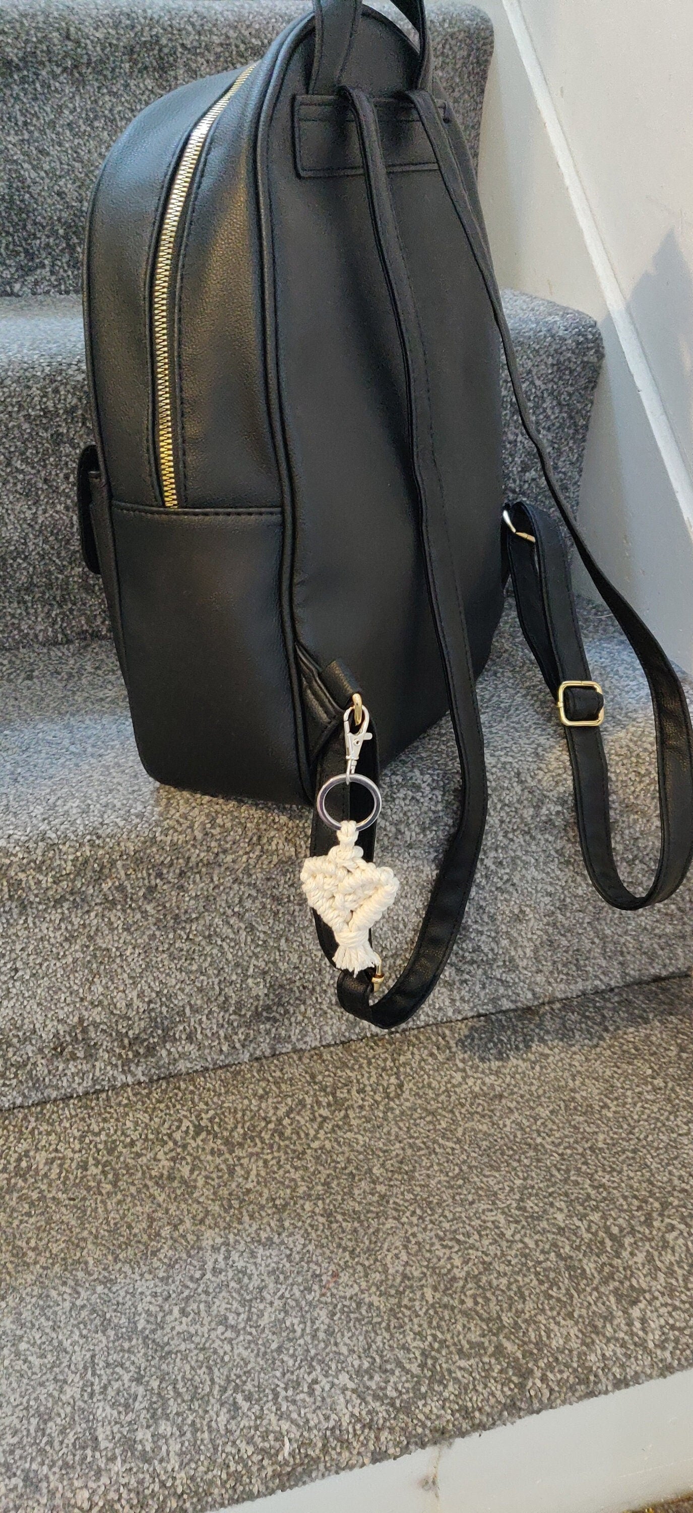 Cream Heart Macrame Keyring, Beaded Keychain, Bag Accessories, Birthday Gift for her, Car Key, Boho Keyring, Handmade Valentine Gift