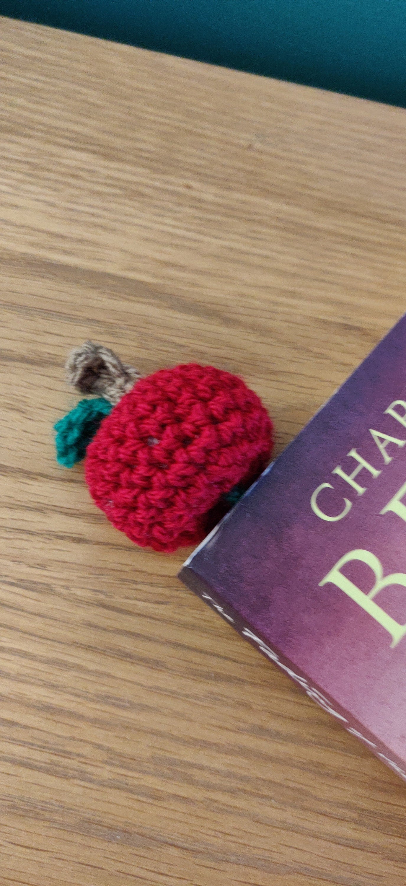 Teacher Bookmark, Apple Teacher Gift, End of Term Gift, Thanks for Helping me Grow, TA Gift, Crochet Book Marker, Thank You Teacher Apple