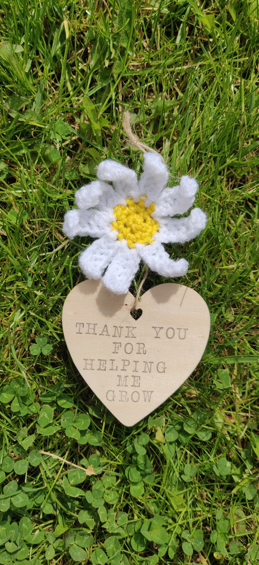 Thank You For Helping Me Grow Teacher Gift, Daisy Teacher Gift, Teacher Sign, Unique Teacher Gift, Teacher Wall, Teacher Hanging Heart