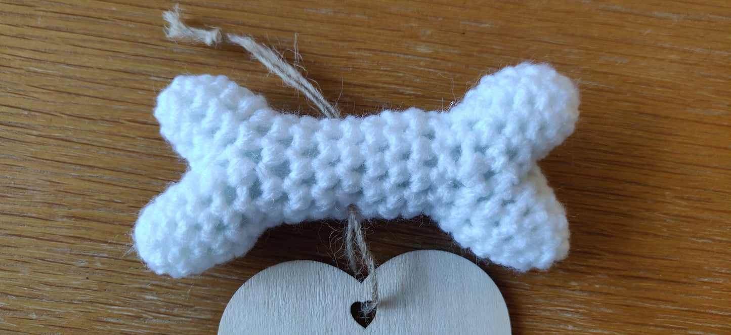 Personalized Pet Memorial Sign: Crochet Bone, Wooden Heart