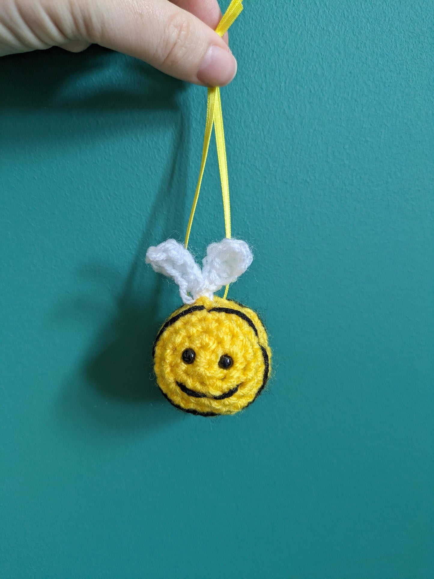 Crochet Bumblebee Ornament: Bee Happy Gift, Door/Wall Hanging