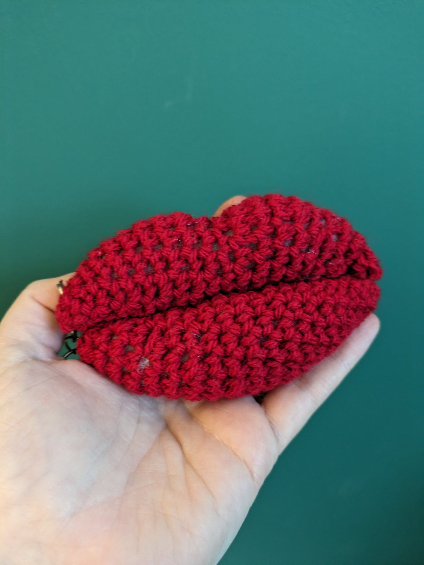 Red Lips Kisses Keyring, Valentine's Keychain, Gift for Wife, Girlfriend, Fun Love Gift, Bag Accessories, Wool Anniversary Gift