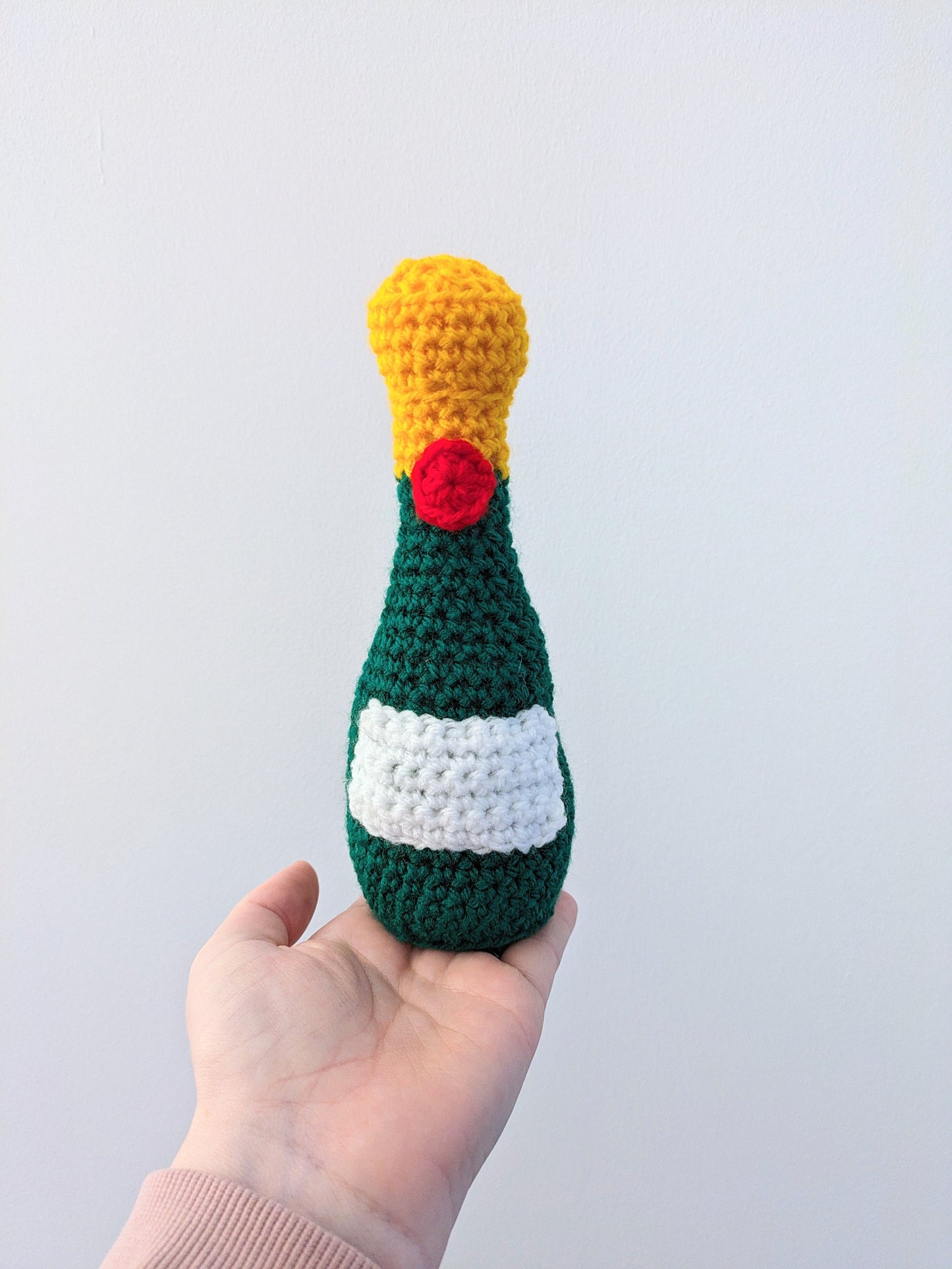 Champagne Bottle Keepsake, Celebration Gift, Wedding, Engagement, Birthday, Graduation, Crochet Gift, Personalised Crochet Gift