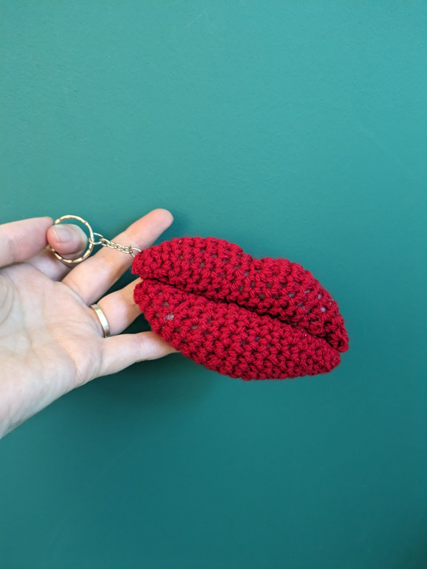 Red Lips Kisses Keyring, Valentine's Keychain, Gift for Wife, Girlfriend, Fun Love Gift, Bag Accessories, Wool Anniversary Gift