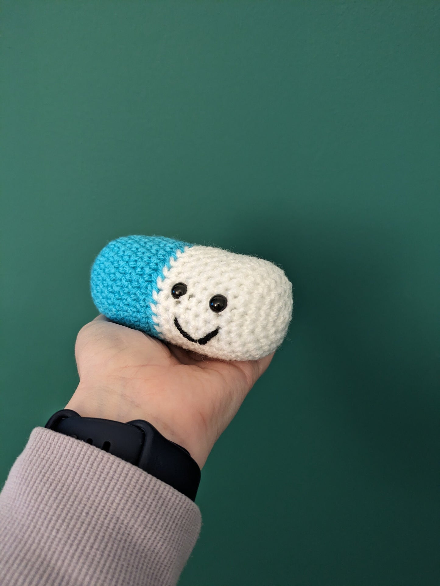 Crochet Chill Pill, Happy Pill Stree Ball, Pocket Hug Gift, Anxiety Gift, Worry Bear for Men and Women, Colleague Gift, Desk Joke Plushie