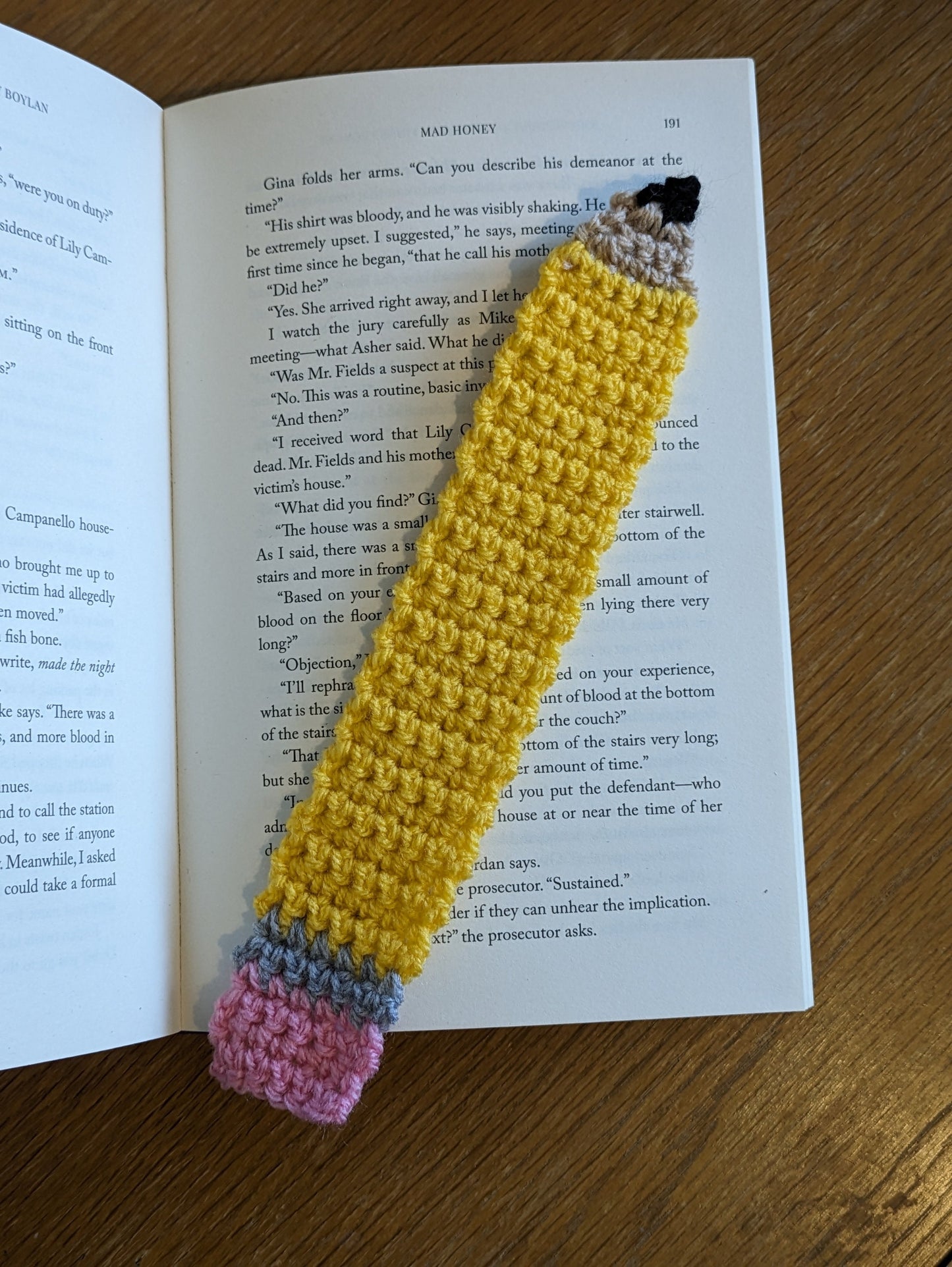 Yellow Pencil Bookmark, Teacher or Student Gift, Writing Gift, Teacher Appreciation, Crochet Bookmark, Unique Book Accessories, Fun Bookmark