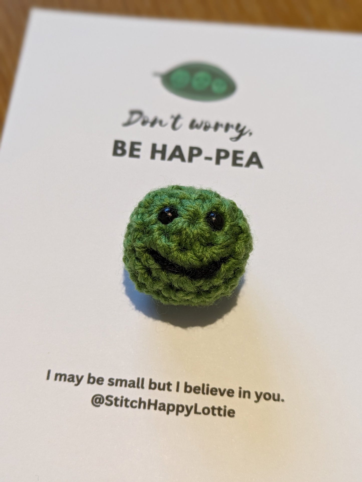 Don't Worry Pea Happy, Be Happy Positive Gift Card, Crochet Happy Green Pea, Anxiety Gift, Pocket Hug Token, Unique Fun Birthday Present