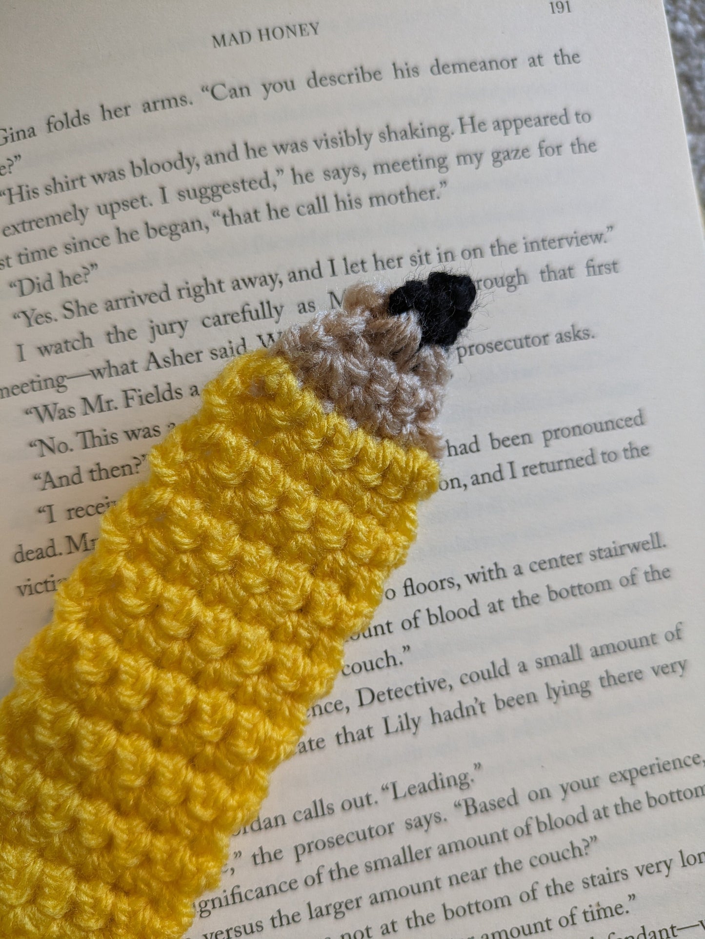 Yellow Pencil Bookmark, Teacher or Student Gift, Writing Gift, Teacher Appreciation, Crochet Bookmark, Unique Book Accessories, Fun Bookmark