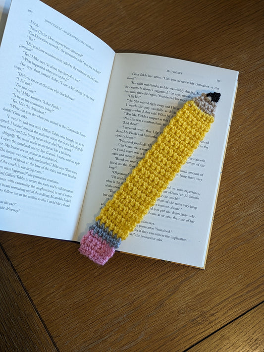 Yellow Pencil Bookmark, Teacher or Student Gift, Writing Gift, Teacher Appreciation, Crochet Bookmark, Unique Book Accessories, Fun Bookmark