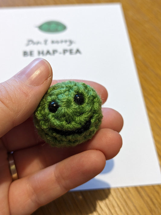 Don't Worry Pea Happy, Be Happy Positive Gift Card, Crochet Happy Green Pea, Anxiety Gift, Pocket Hug Token, Unique Fun Birthday Present