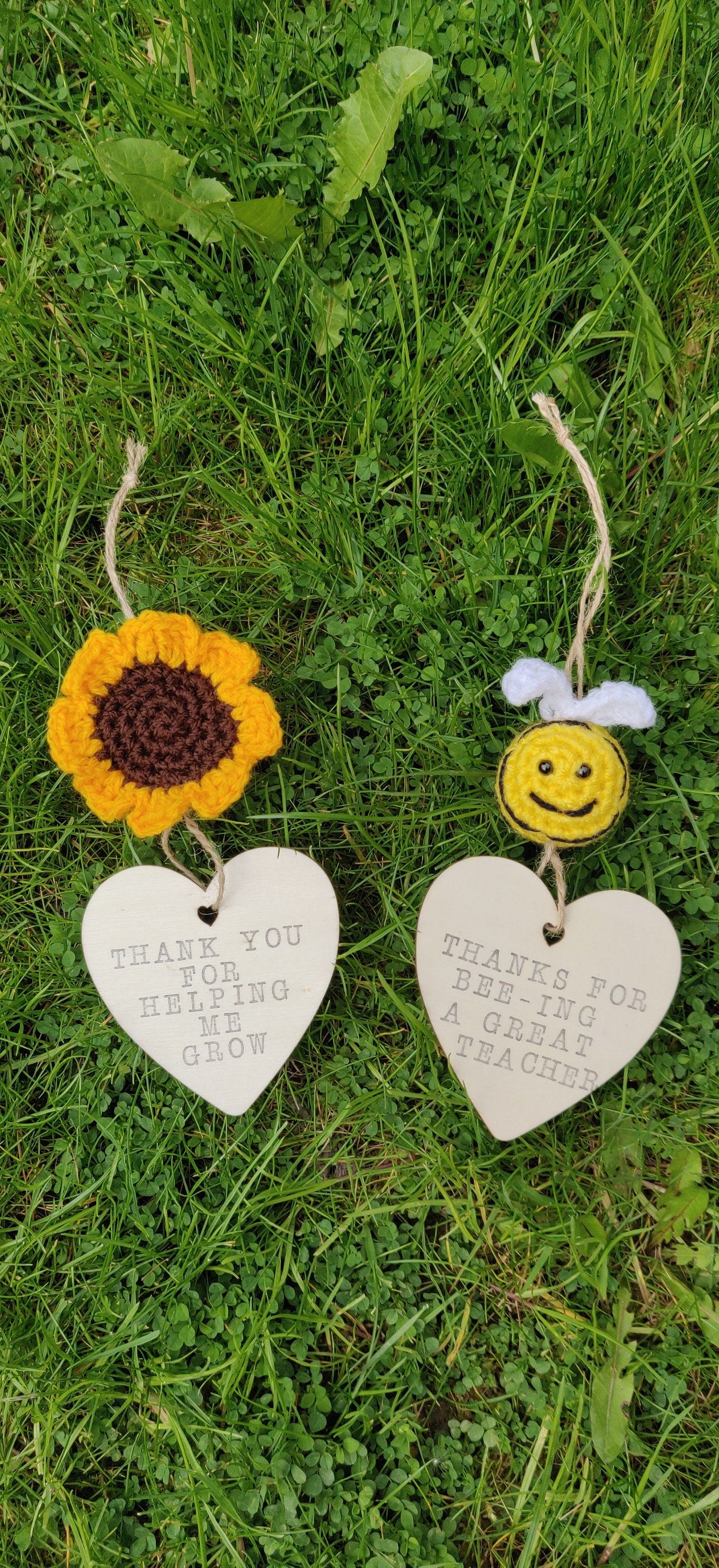 Thanks for Being a Great Teacher Wooden Sign, Crochet Bumblebee Sign, Wooden Heart Gift Plaque, Christmas Teacher Gift, Bee Gift for Her