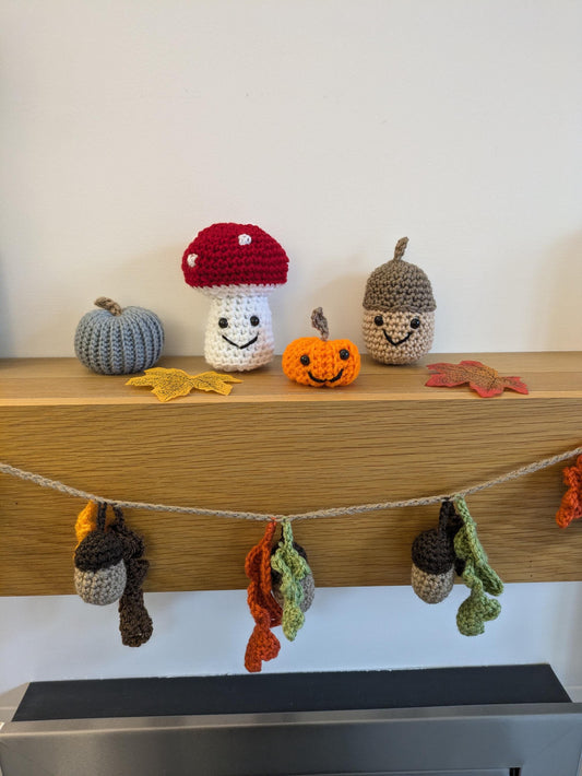 Crochet Pumpkin Ornament, Smily Face Halloween Decor