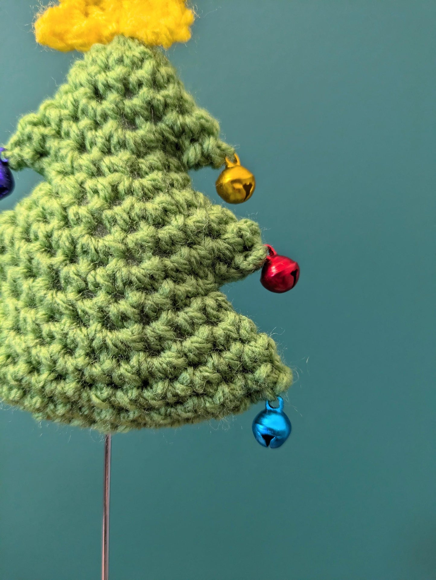Crochet Mini Christmas Tree with Bells and Star, Table Decoration, Xmas Tree, Indoor Pine Tree, Centerpiece, Xmas Mantel Ornament