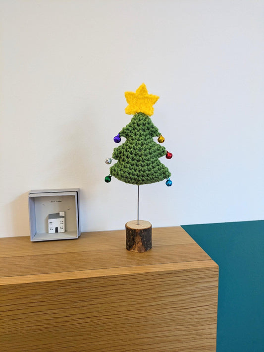 Crochet Mini Christmas Tree with Bells and Star, Table Decoration, Xmas Tree, Indoor Pine Tree, Centerpiece, Xmas Mantel Ornament