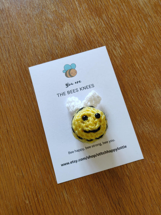 Pocket Hug Bee, Hap-bee gift, Hap-bee Valentines Day, You are the Bees Knees Card, Crochet Bee Gift, Yellow Bumblebee Pocket Token