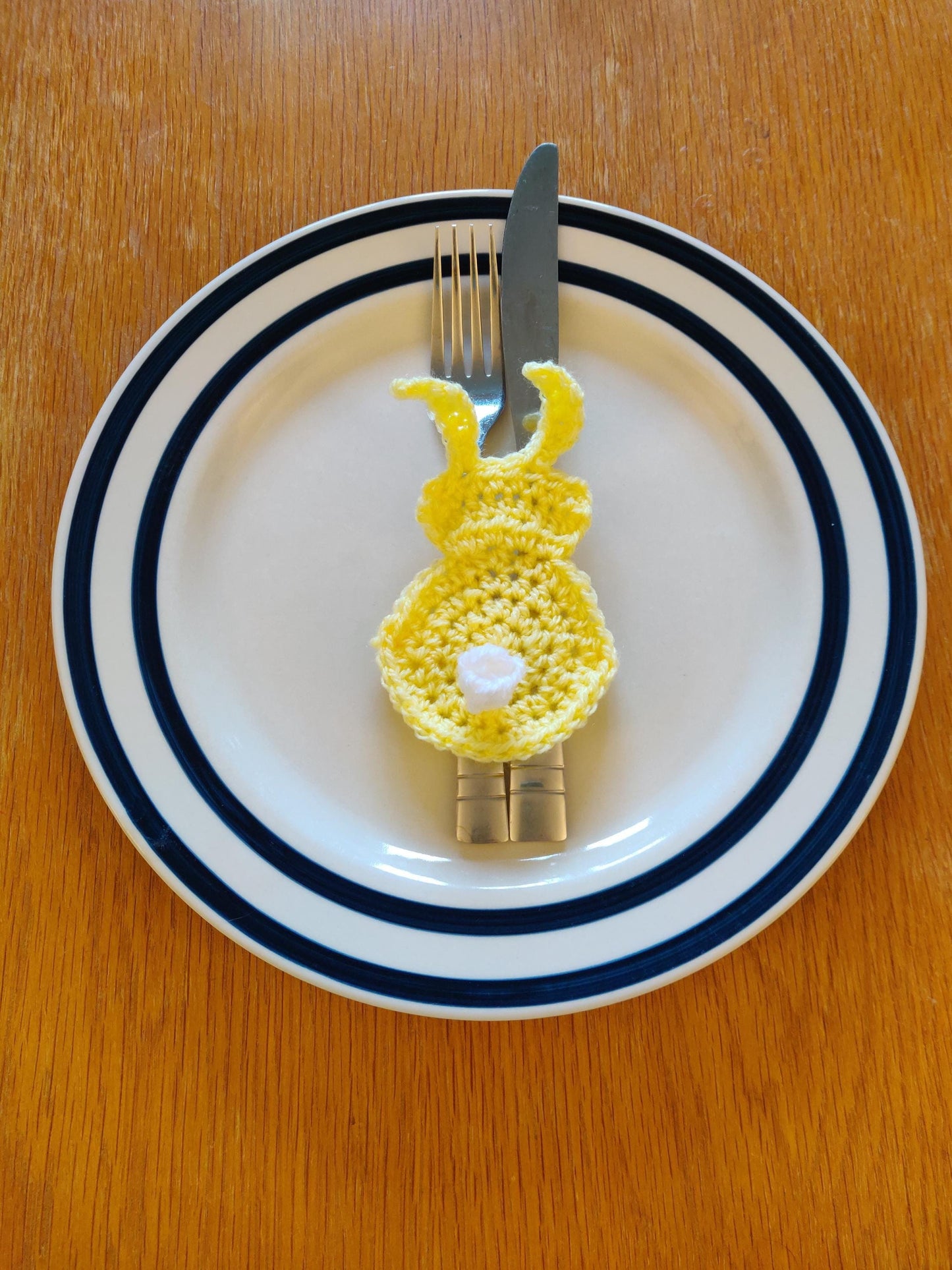 Easter Bunny Cutlery Holder, Carrot Cutlery Pouch, Easter Table Decoration, Pastel Bunny, Crochet Rabbit, Housewarming Gift, Bunny Tail, Ear