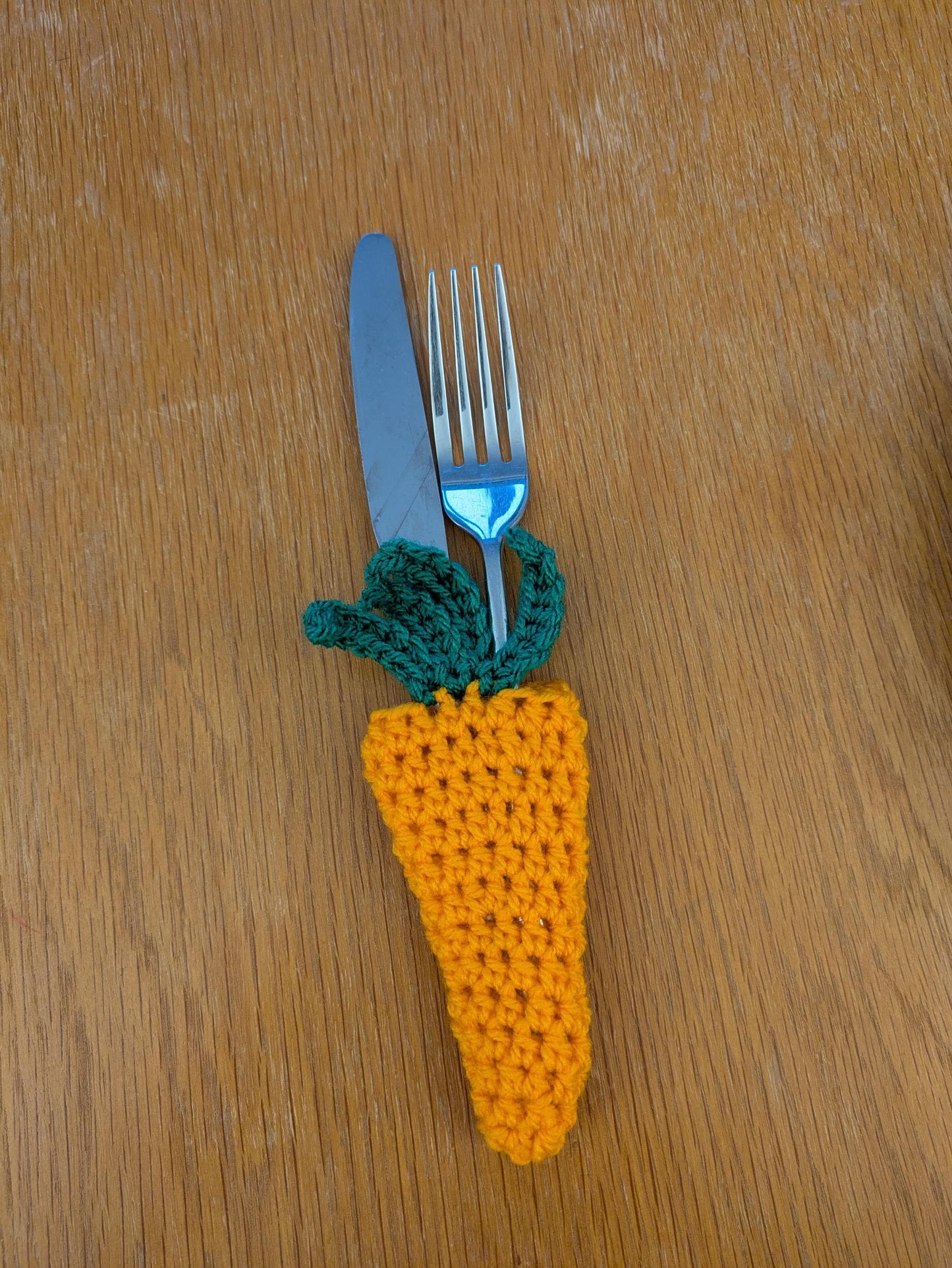 Easter Carrot Cutlery Holder, Carrot Cutlery Pouch, Easter Table Decoration, Pastel Bunny, Crochet Rabbit, Housewarming Gift, Bunny Tail