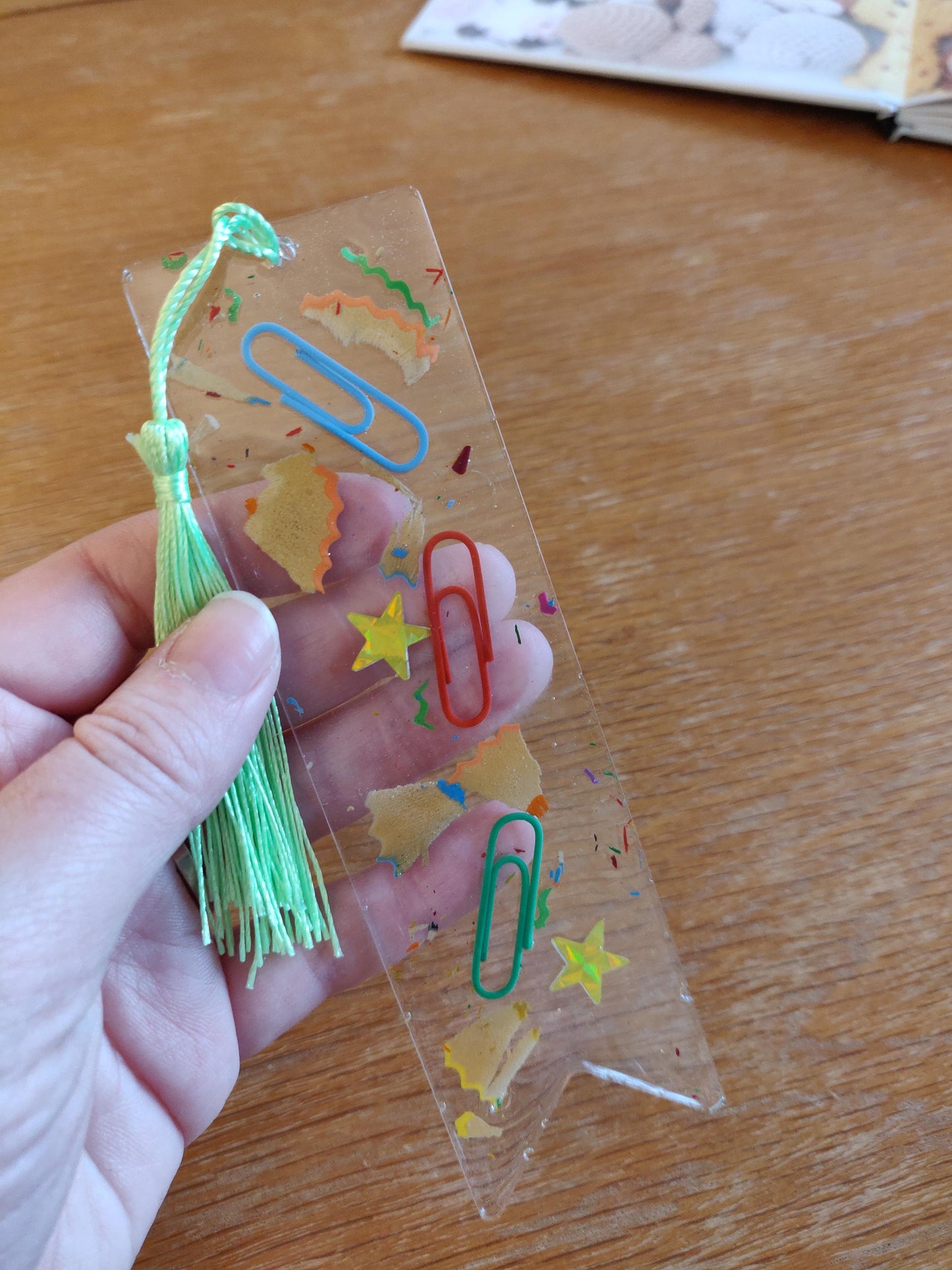 Teacher Bookmark Gift, Book Accessories, Resin bookmark for TA, Nursery Key worker, Childminder Gift, Gold Star, Bookmark with Tassel