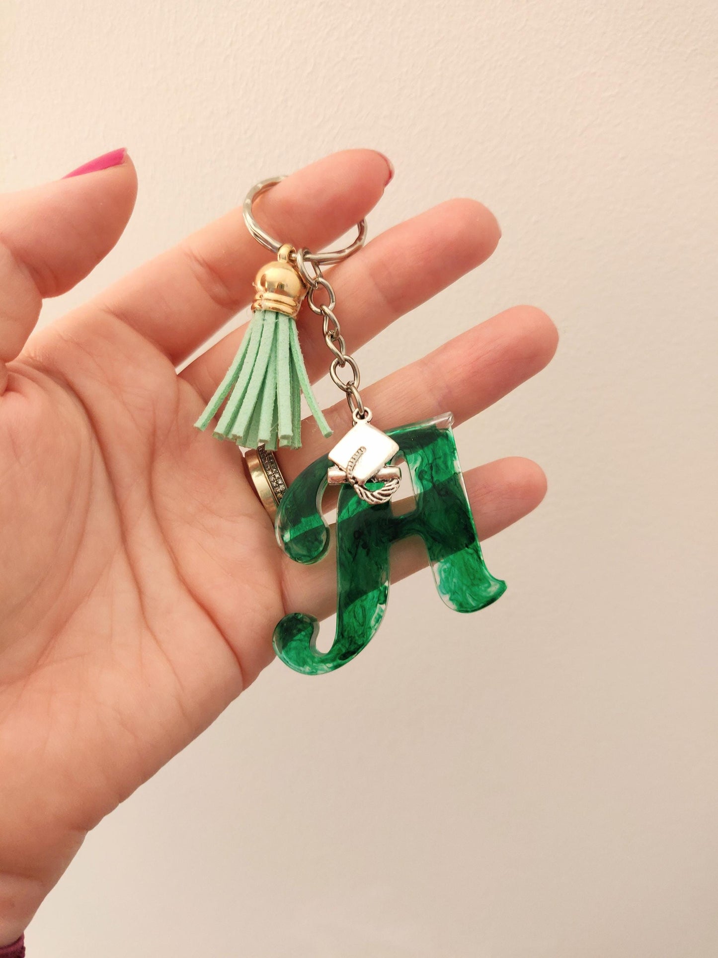 Graduation Resin Letter Keychain, Handmade Name Bag  Charm, Mortar Board Hat Keyring, Custom Name Gift, Personalised Letter Birthday Gift