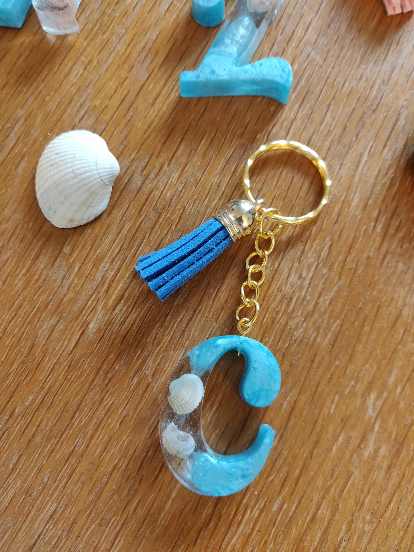 Resin Letter Keychain, Handmade Beach Themed Bag  Charm, Shell Keyring, Customer Name Gift, Personalised Letter Teacher Gift
