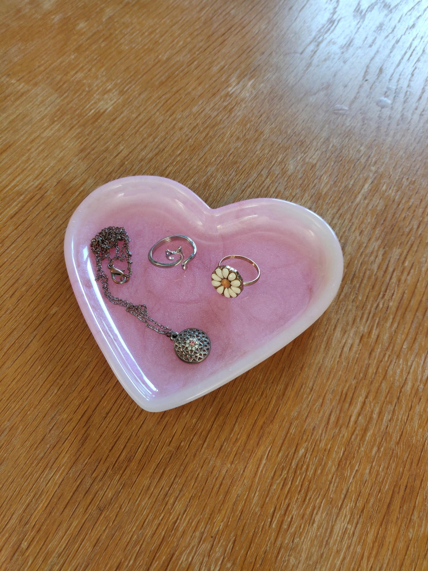 Pink Heart Trinket Dish, Ring Tray, Pastel Pink Resin Jewellery Storage Tray, Birthday Gift for Mum or Nanna, Anniversary, Wedding Gift.