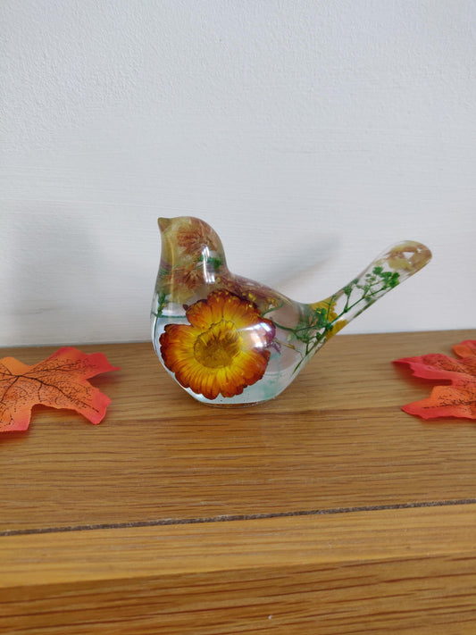 Resin Robin Ornament: Floral Bird Figure Shelf Sitter