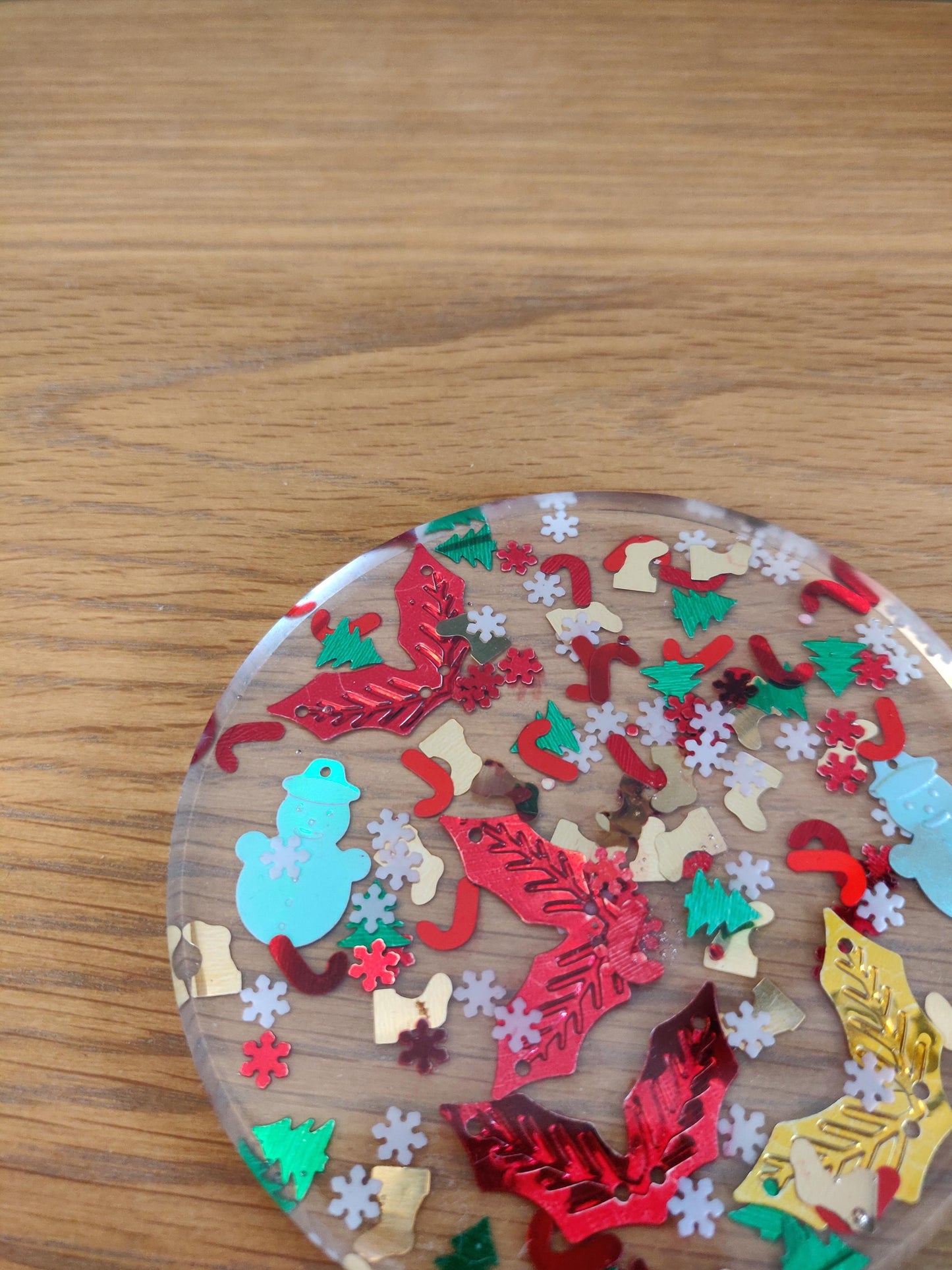 Handmade Christmas Confetti Coaster: Resin Xmas Decor