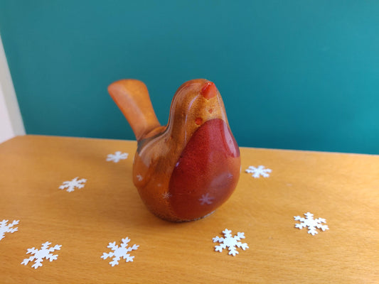 Resin Robin Ornament with Red Belly, Shelf Sitter Decoration