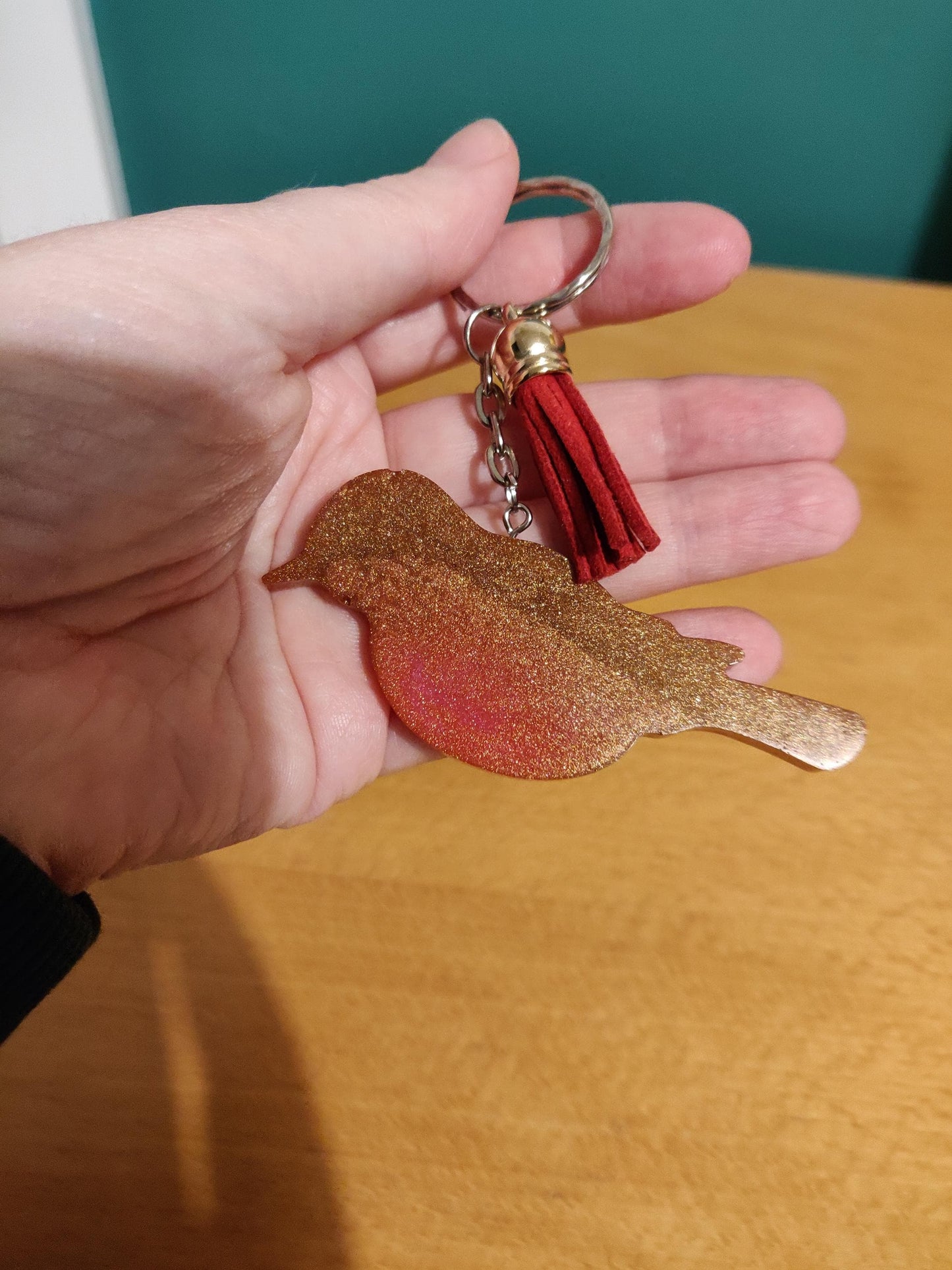 Resin Robin Keychain with Red Belly, Bag Charm Decoration